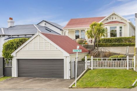 Photo of property in 16 Farm Road, Northland, Wellington, 6012