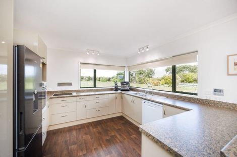 Photo of property in 4 Paradise Avenue, Feilding, 4775