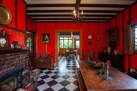 Photo of property in 33 Fitzroy Road, Fitzroy, New Plymouth, 4312