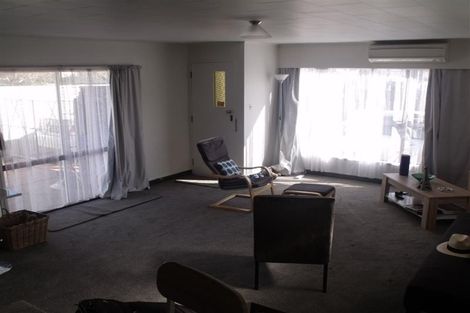 Photo of property in 5/16 Guthrie Road, Havelock North, 4130