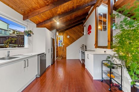 Photo of property in 204 Verbena Road, Birkdale, Auckland, 0626