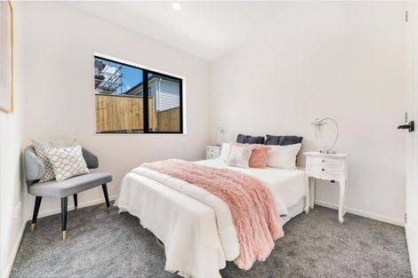 Photo of property in 27 Cloonlyon Drive, Flat Bush, Auckland, 2019