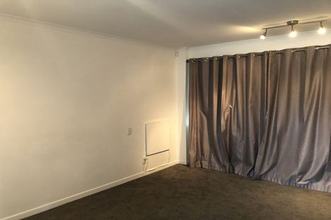 Photo of property in 83b Sale Street, Cockle Bay, Auckland, 2014