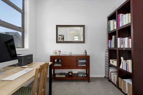 Photo of property in 5e Tui Glen, Omokoroa, 3114