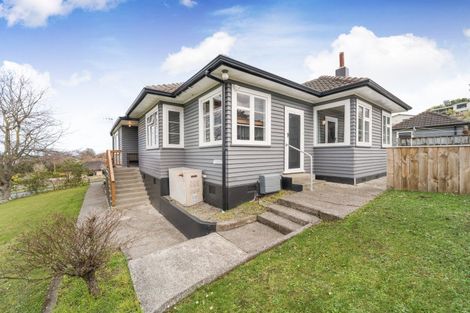 Photo of property in 100 West Street, Feilding, 4702