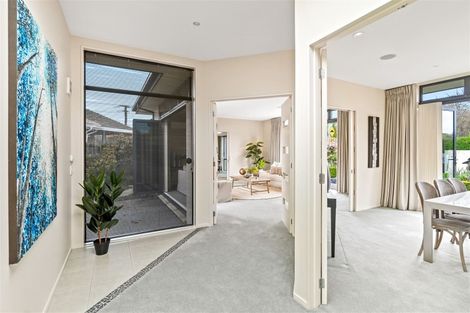 Photo of property in 51 Kirkwood Avenue, Upper Riccarton, Christchurch, 8041