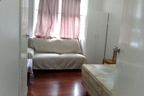 Photo of property in 1 Tyburnia Avenue, Mount Albert, Auckland, 1025