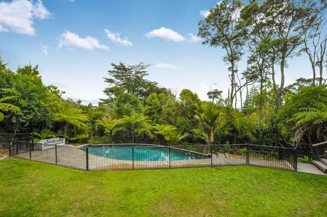 Photo of property in 14 Kopiko Road, Titirangi, Auckland, 0604