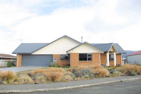 Photo of property in 3 Donald Ross Place, Te Anau, 9600