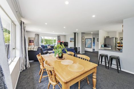 Photo of property in 16/18 Queen Street, Coalgate, 7673