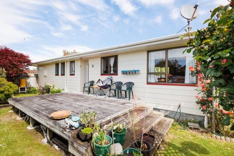 Photo of property in 11 Jupiter Street, Milson, Palmerston North, 4414