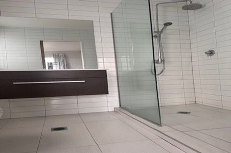 Photo of property in 10/3 Severn Street, Island Bay, Wellington, 6023