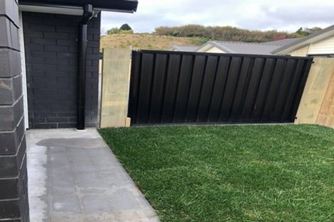 Photo of property in 92 Pakanga Grove, Pyes Pa, Tauranga, 3112