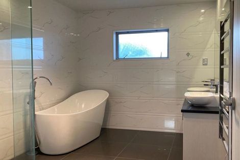 Photo of property in 1 Syrah Crescent, Ranui, Auckland, 0612