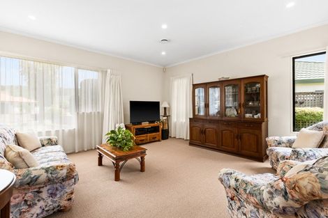 Photo of property in 9 Rutland Place, Taradale, Napier, 4112