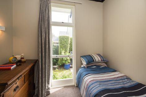 Photo of property in 19 Highfield Place, Avonhead, Christchurch, 8042