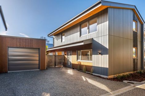 Photo of property in 135b Somerfield Street, Somerfield, Christchurch, 8024