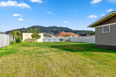 Photo of property in 11 Isobel Street, Fairy Springs, Rotorua, 3015
