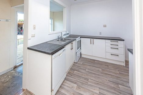 Photo of property in 11 Madras Street, Aramoho, Whanganui, 4500