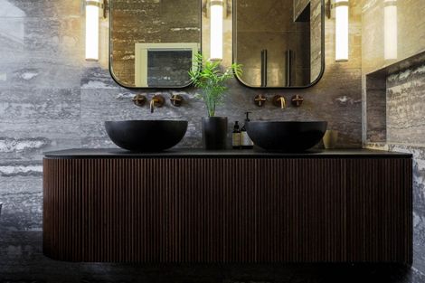 Photo of property in 96 Tasman Street, Nelson, 7010