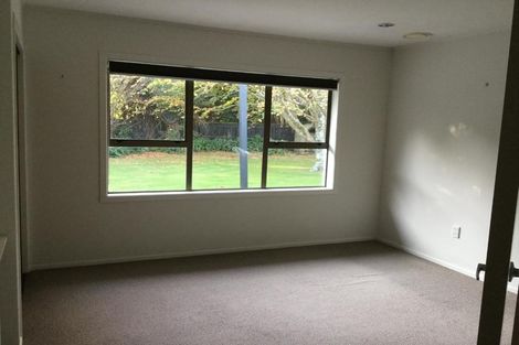 Photo of property in 52 Airport Drive, New Plymouth Airport, New Plymouth, 4373