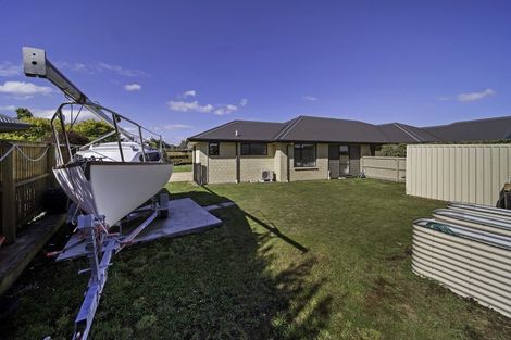 Photo of property in 4 Melville Crescent, Rolleston, 7614