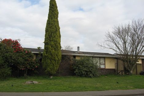 Photo of property in 21 Walton Way, Flaxmere, Hastings, 4120