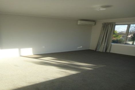 Photo of property in 1/48 Straven Road, Riccarton, Christchurch, 8011