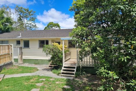 Photo of property in 4 Ballial Place, West Harbour, Auckland, 0618