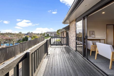 Photo of property in 53 Lansdowne Crescent, Glenview, Hamilton, 3206