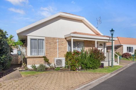 Photo of property in Park Lane Village, 27/32 Park Road, Katikati, 3129