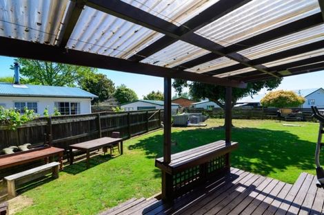 Photo of property in 21 Sequoia Crescent, Owhata, Rotorua, 3010