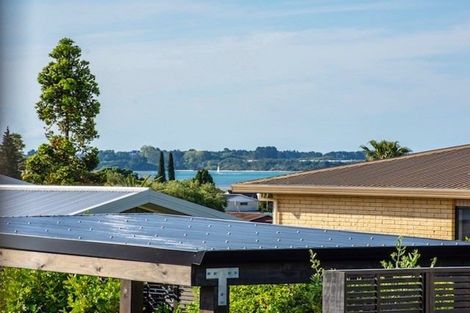 Photo of property in 11 Kotuku Place, Matua, Tauranga, 3110