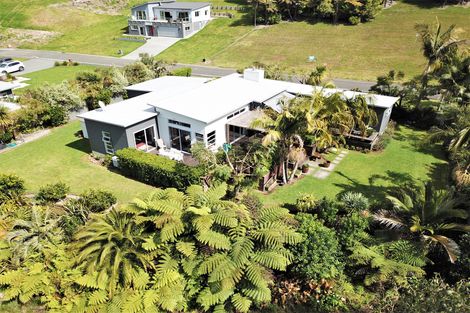 Photo of property in 5 Mandeno Drive, Kerikeri, 0230