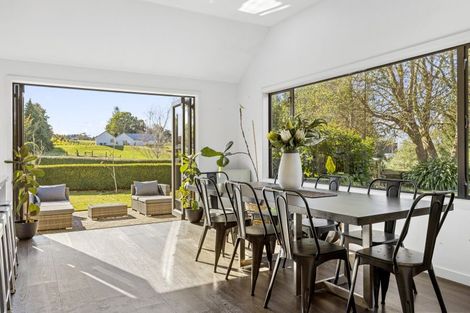 Photo of property in 214 Mapara Road, Acacia Bay, Taupo, 3385