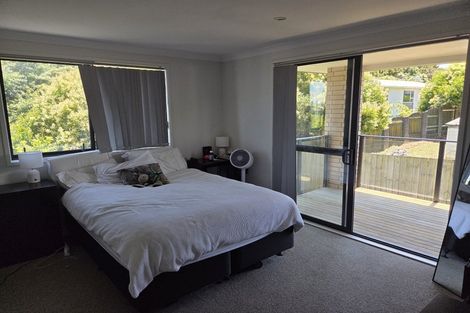 Photo of property in 38 Cockayne Crescent, Sunnynook, Auckland, 0620