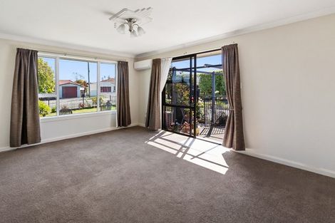 Photo of property in 22 Mowbray Street, Watlington, Timaru, 7910