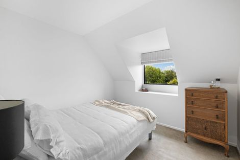 Photo of property in 73 Lowry Avenue, Redwood, Christchurch, 8051
