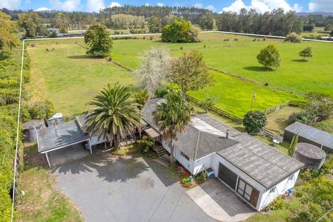 Photo of property in 44 Brookvale Lane, Taupaki, Henderson, 0782