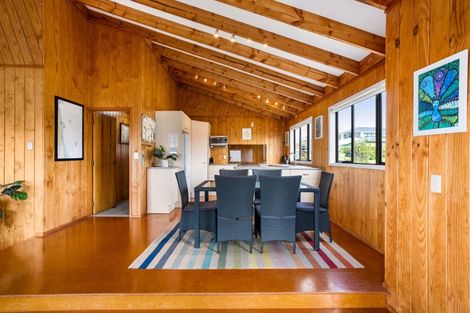 Photo of property in 409 Onemana Drive, Onemana, Whangamata, 3691