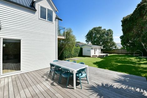 Photo of property in 20 Glamis Avenue, Manly, Whangaparaoa, 0930