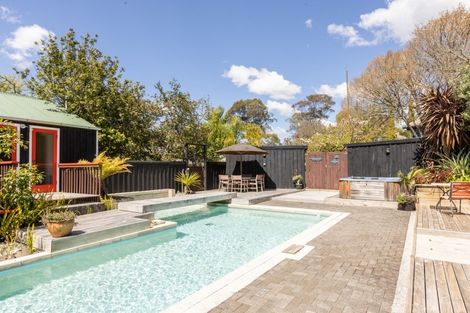 Photo of property in 20 Toop Street, Havelock North, 4130