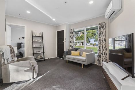 Photo of property in 4112/110 East Coast Road, Forrest Hill, Auckland, 0620