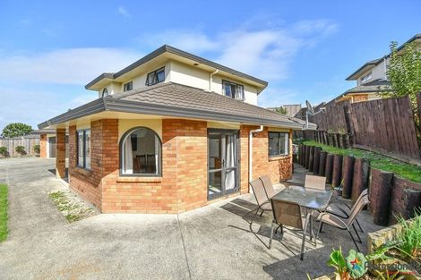 Photo of property in 36 Piper Place, Goodwood Heights, Auckland, 2105