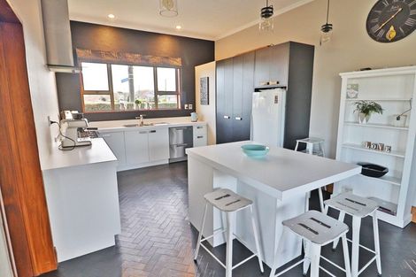 Photo of property in 32 Crombie Street, Gore, 9710