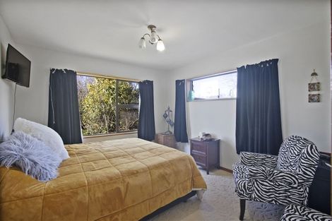 Photo of property in 12 Woodglen Drive, Woodend, 7610