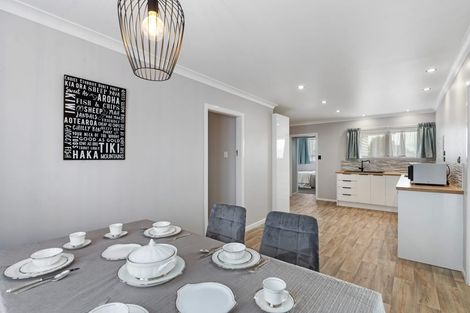 Photo of property in 5 Tarapunga Place, Tokoroa, 3420