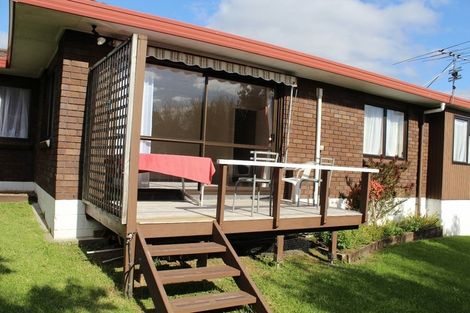 Photo of property in 2/79 Aberfeldy Avenue, Highland Park, Auckland, 2010