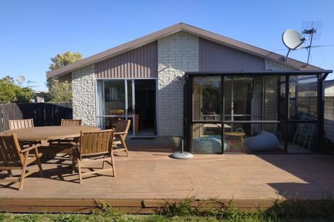 Photo of property in 20 Chadlington Street, Parklands, Christchurch, 8083