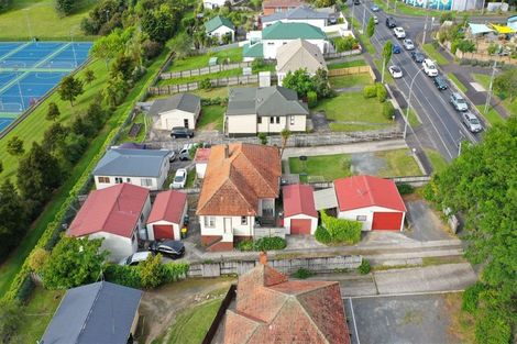 Photo of property in 94 Forest Lake Road, Forest Lake, Hamilton, 3200